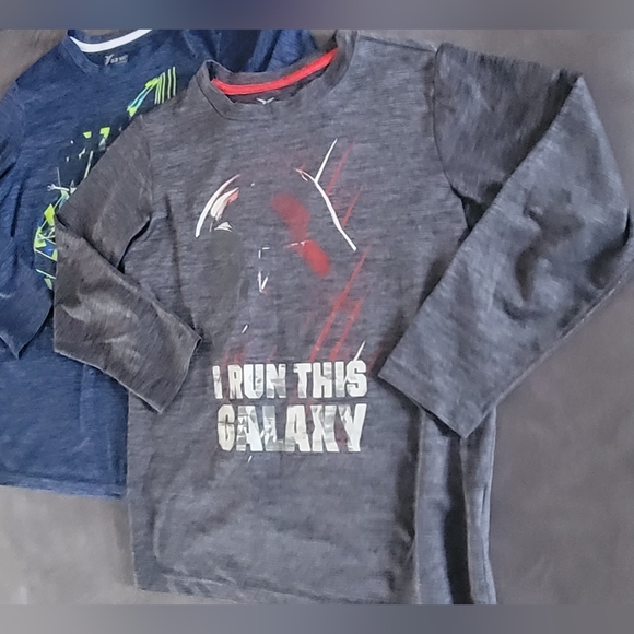 Two (2) Star Wars Long-Sleeved Old Navy Shirts Kids Size 6-7 - Picture 2 of 8